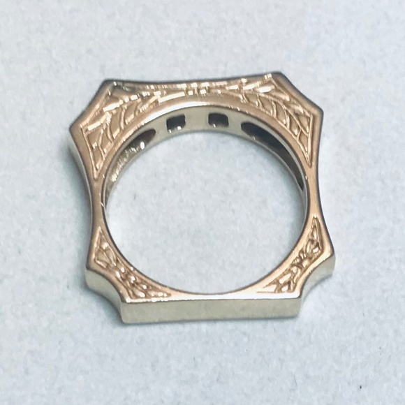 Solid 14K Yellow Gold Diamond & Sapphire Ring - Picture 8 of 16